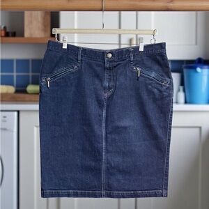 C Ralph Lauren Classic Blue Denim Pencil Shirt Size 14